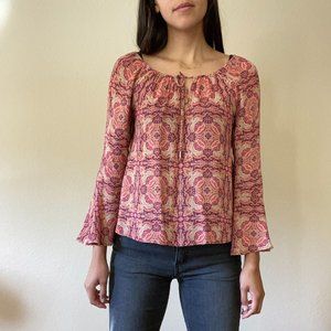 Warm pallet patterned top